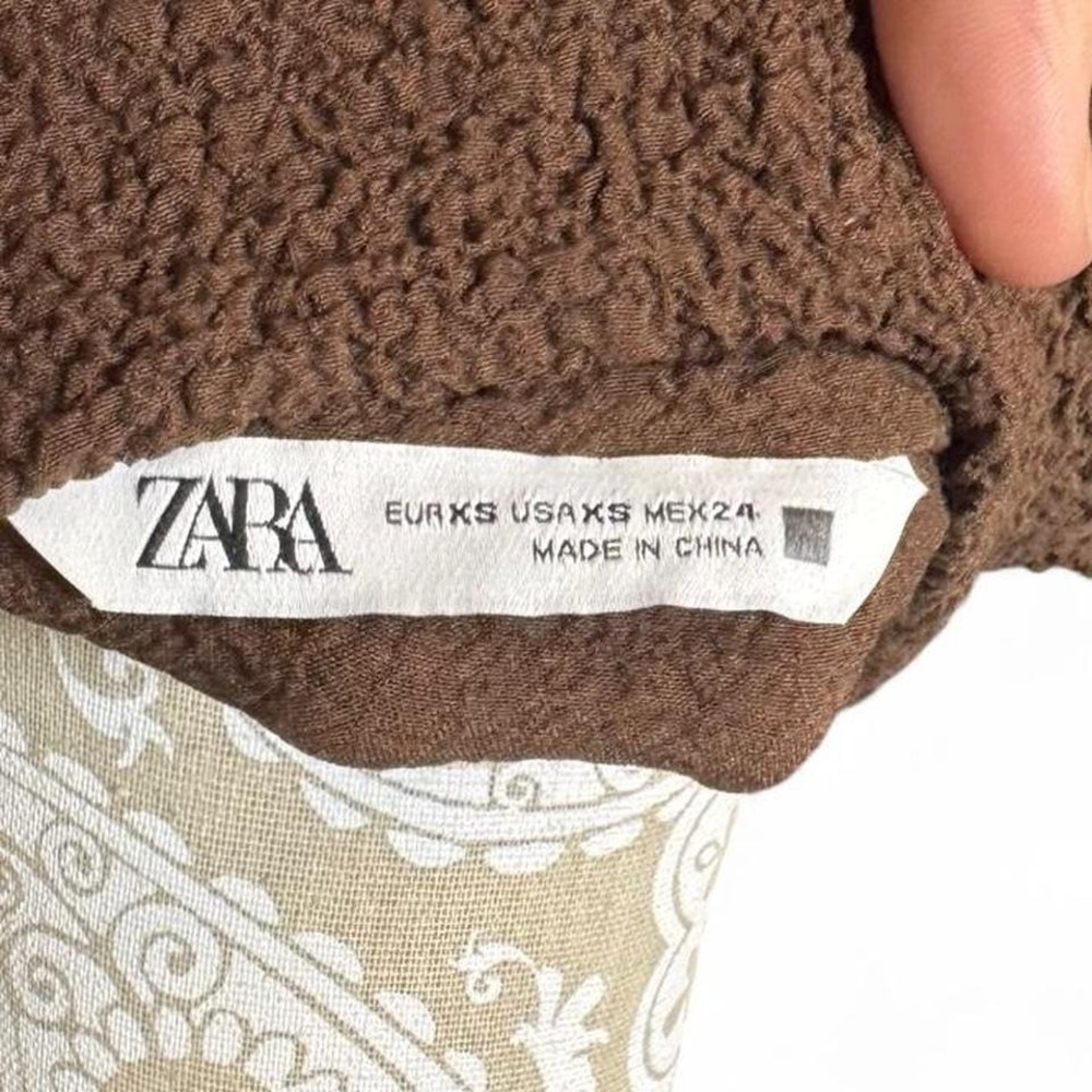 Zara Chocolate Brown Textured Cropped Button-Front Blouse Y2K Minimalist XS - Picture 4 of 5
